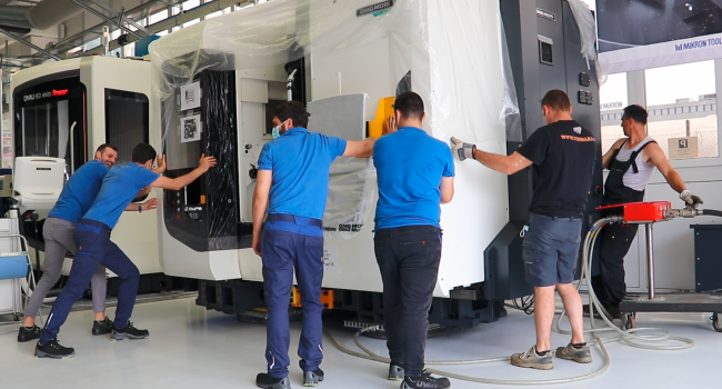 L'arrivo della nuova macchina